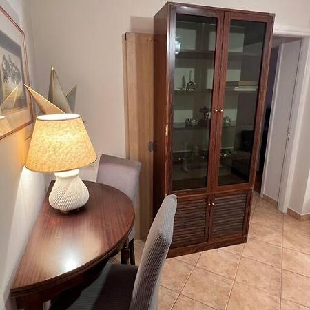 4Th Floor Cosy Apartment In Metaxourgeio أثينا المظهر الخارجي الصورة