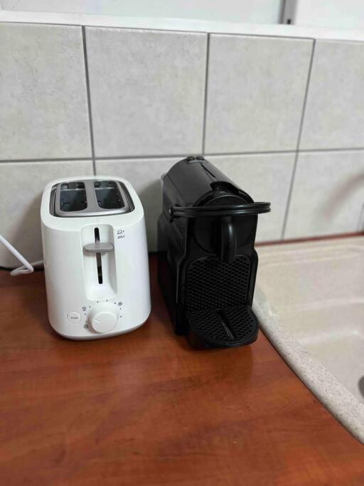 4Th Floor Cosy Apartment In Metaxourgeio أثينا المظهر الخارجي الصورة